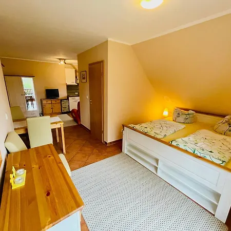 Fuer 2 Personen Apartman *